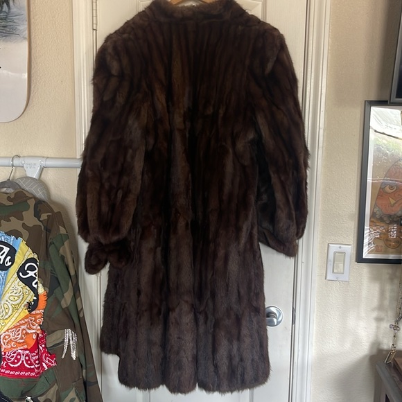 Real Fur Vintage Peacoat - Picture 6 of 7